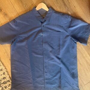 Men’s L Royal Robbin’s shirt